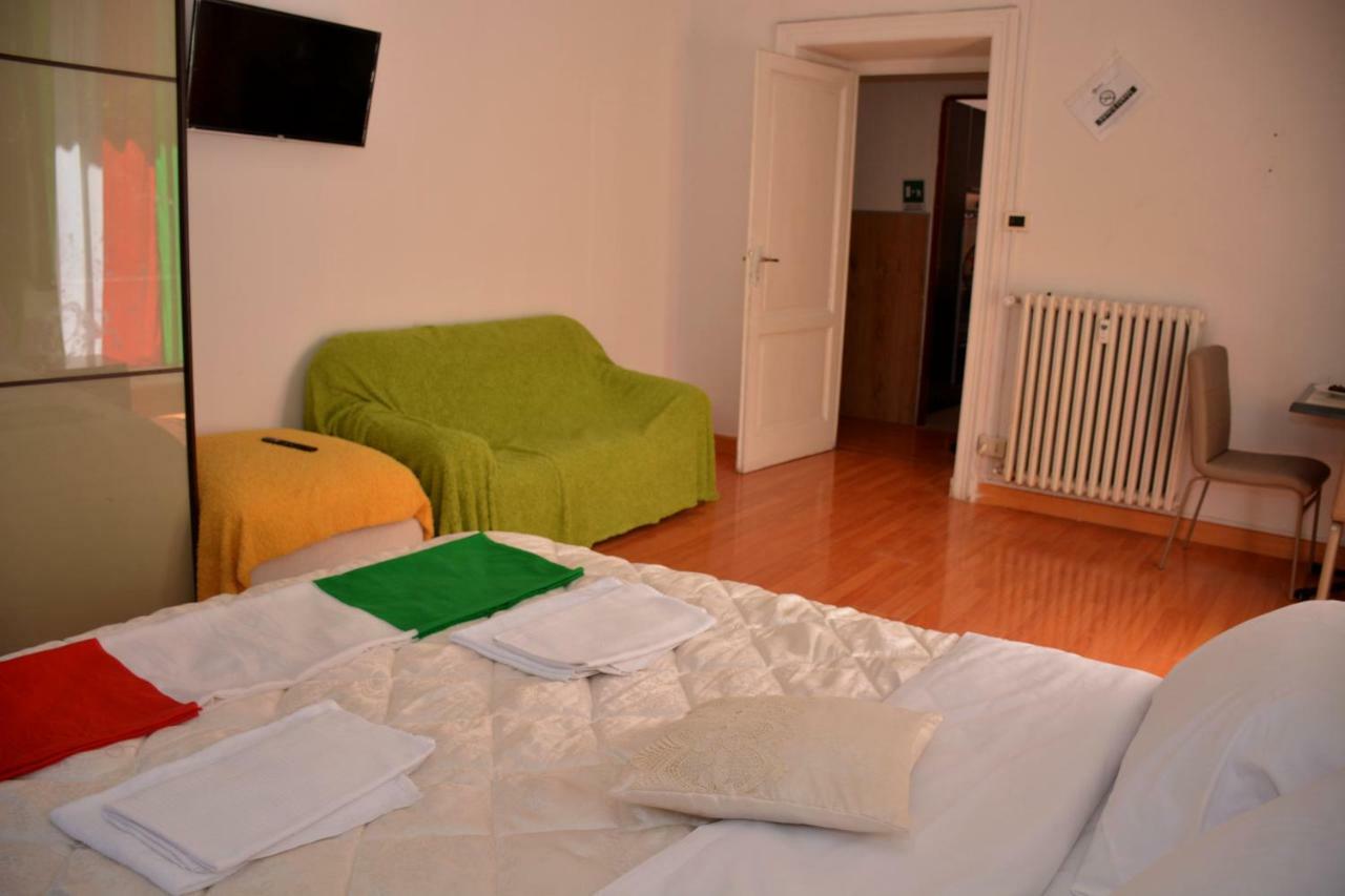 Al Iram Guest House โรม ภายนอก รูปภาพ
